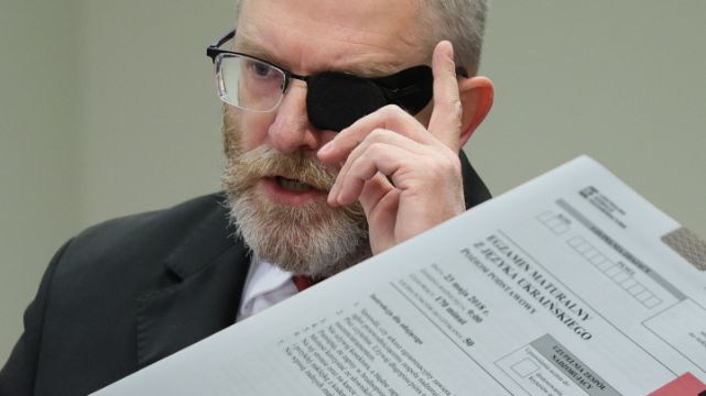 Braun o faworyzowaniu ukraińskich maturzystów. MEN dementuje