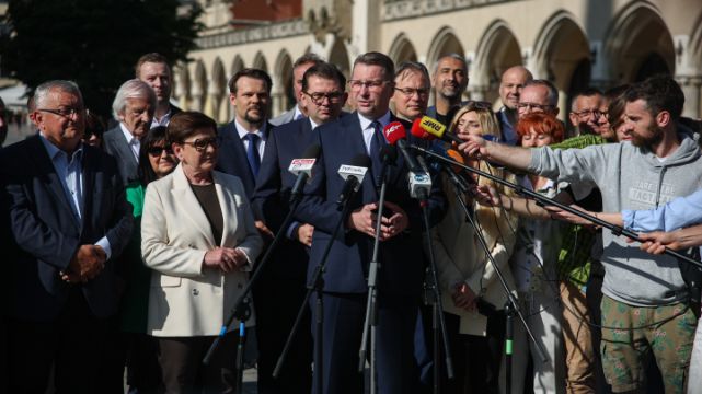 Czarnek kłamie ws. Stref Czystego Transportu, które jego rząd sam wprowadzał 