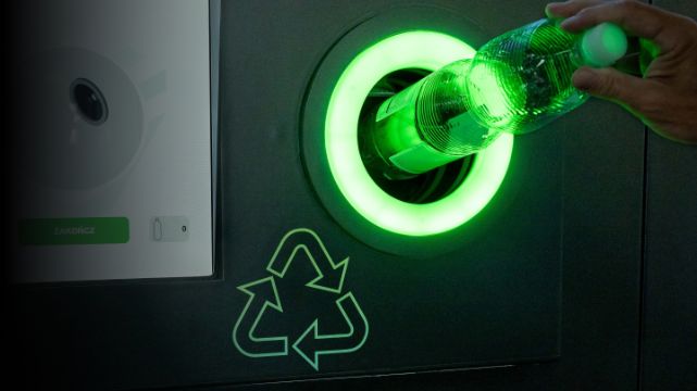 Straszą nowym podatkiem za zwrot butelek. Uzyskaliśmy stanowisko MF w tej sprawie