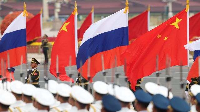 Są dowody na to, że Chiny potajemnie szkolą Rosjan