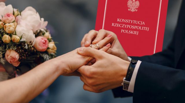 „Wymazują kobietę i mężczyznę z dokumentów”? Kolejna odsłona wojny wokół małżeństw jednopłciowych
