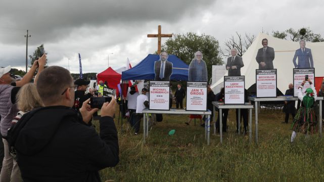 Radykalny festyn w Jedwabnem