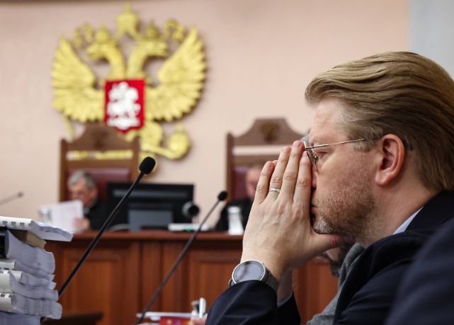 Jak Rosja usuwa antywojenny głos z wyborów