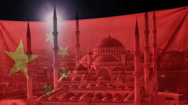 Chiny rozpychają się w mediach innych państw